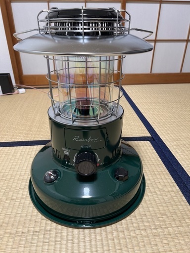 石油ストーブ　トヨトミ