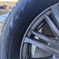 スタッドレスタイヤの画像