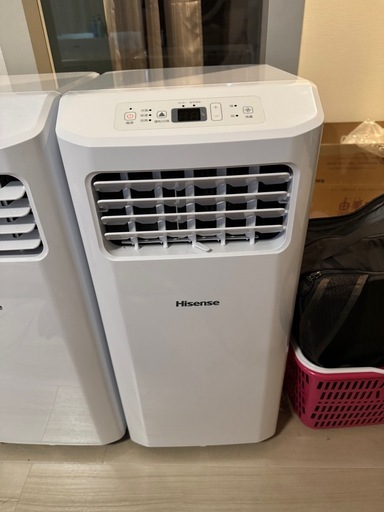 【値下げ】【市内配送可】ハイセンス スポットエアコン 移動式エアコン スポットクーラー 冷風 除湿 送風 HPAC-22H 工事不要 ノンドレン 窓パネル、排気ダクト付属 移動式 2025年モデル