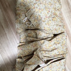 カーテンの画像