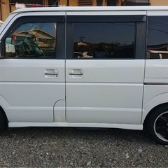 エブリイワゴンの画像