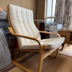 無料　IKEA　チェアの画像