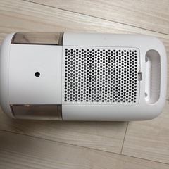 コンパクト除湿機の画像