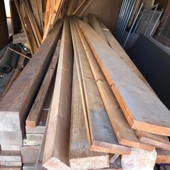 材木、DIY、薪の画像