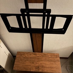 【お譲り先が決まりました】壁掛け風テレビスタンド(つっぱり式)の画像