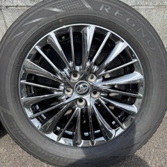 30アルファードエグゼクティブラウンジタイヤホイールセットの画像