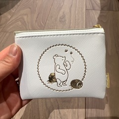 未使用品　くまのプーさんポーチと小物入れの画像