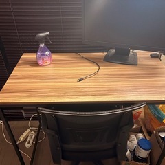 作業用テーブルと作業用チェア2/16までの画像