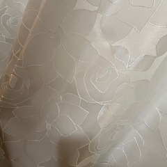 カーテンの画像