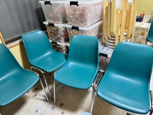 ★値下★1脚800円以下★スタッキングチェア8脚(中古) ブルー・軽め・会議椅子