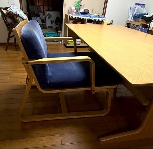 無印良品 リビングでもダイニングでも使えるテーブル・チェア