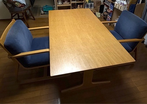 無印良品 リビングでもダイニングでも使えるテーブル・チェア