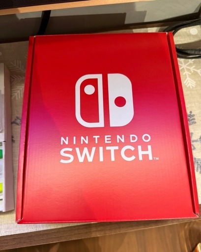Nintendo 
Switch本体　カスタムカラー