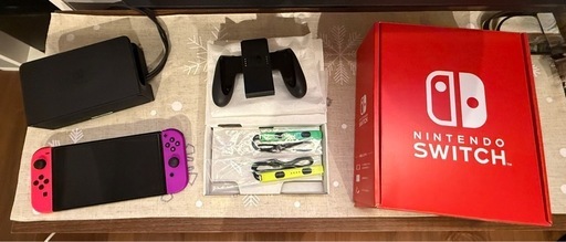 Nintendo 
Switch本体　カスタムカラー