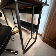 新品　デスクの画像
