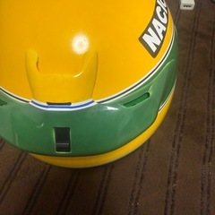 ヘルメットの画像