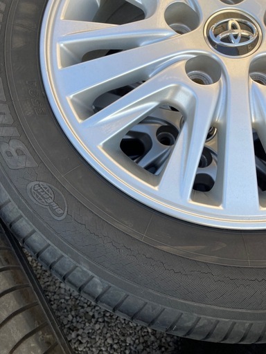 トヨタ純正ホイル15インチ　4本