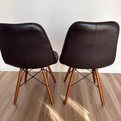 椅子２脚セットの画像