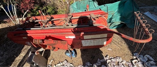 集草機　タカキタ