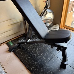 アジャスタブルベンチの画像