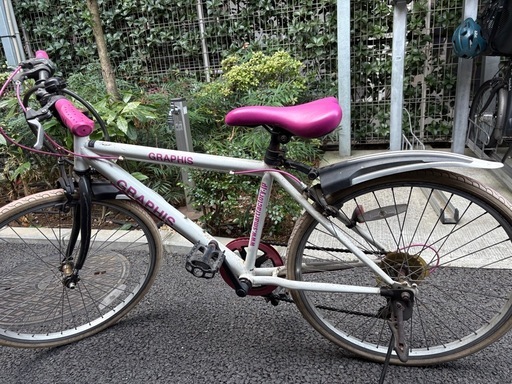 GRAPHIS 自転車　クロスバイク　24インチ　ピンク