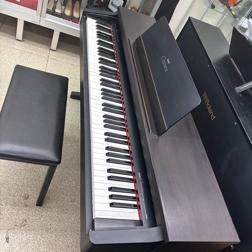 リユースのサカイ東金店  YAMAHA  電子ピアノ 94年製　Clavinova TJ17653