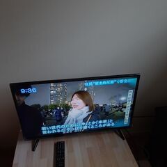 (家電)　32V型 地上・BS・110度CSデジタルハイビジョン液晶テレビの画像