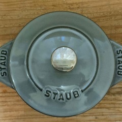 ストウブ STAUB 鍋の画像