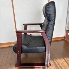 ニトリ　高座いす  リクライニングの画像