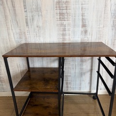 キャスター付き収納ラックの画像