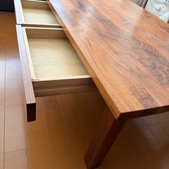 無印良品　引き出し付ローテーブルの画像