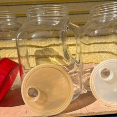 果実酒などの瓶3点の画像