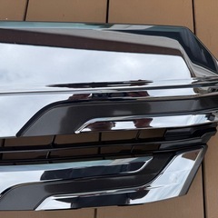 40系 アルファード Z 2WD ガソリン 純正フロントグリル カメラなし 美品 純正戻し 品番記載ありの画像