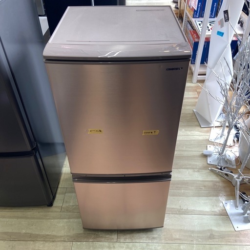 SHARP 137L 冷凍冷蔵庫【リサイクルフカツ岡崎倉庫店】260215YS-2