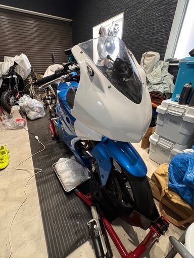 ninja250r　レーサー　純正カウルなどパーツあり　書類あり