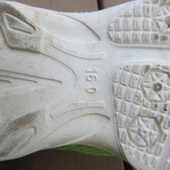 キッズ　軽い靴の画像