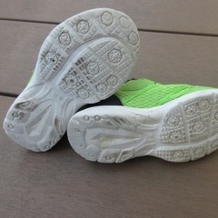 キッズ　軽い靴の画像