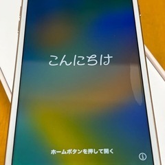 美品。 iphone 8plus。SIMフリー。 ローズゴールドの画像