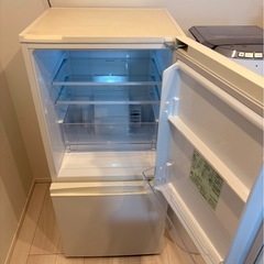 【無料】ソファ・冷蔵庫・洗濯機 まとめてお譲りしますの画像