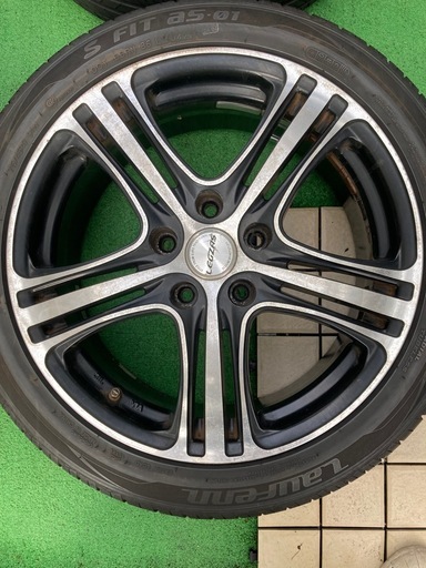 セレナ ボクシー タイヤ付き社外ホイール 4本セット 215/45R17 2022年製 バリ山 17×7J 5穴 114.3 