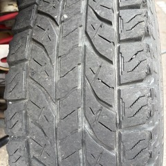 235 75R 15 タイヤホイールセットの画像