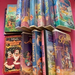 キッズディズニーVHSテープ１４本（アメリカ版）の画像
