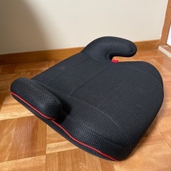 チャイルドシートとジュニアシート【セット販売】の画像