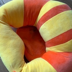 赤ちゃん　お座りクッションの画像