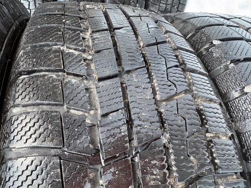 2023年製 TOYO TX 215/65R16 4本 冬タイヤ中古 エルグランドアルファードエクストレイルなどに