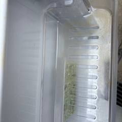 SHARP シャープ 137L ノンフロン冷凍冷蔵庫 両方ドア取り付け可 2018年製 SJ-14E5-KWの画像