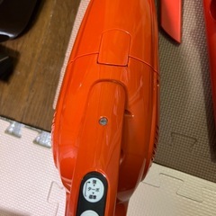 Makita スティッククリーナー Turbo II オレンジ　充電コードなしの画像