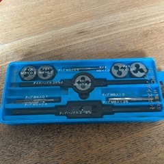 12ピース　　タップ・ダイスセットの画像