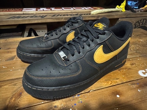 Nike Air Force 1 Low '07 LV8 28センチ