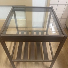 ガラス天板テーブル
の画像